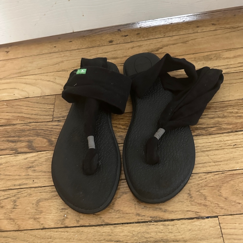 Sz 9 Sanuk Yoga Sling Sandals
